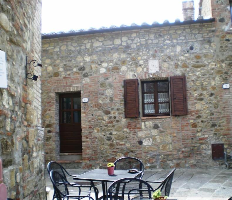 Villa Marta Contignano Buitenkant foto